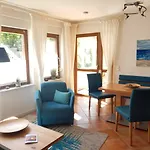 7 Im Fischerhaus Wintergarten Und Terrasse Mit Strandkorb Sellin (Rugen)