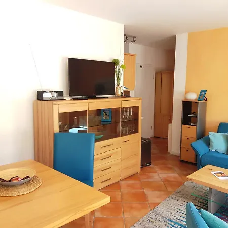 7 Im Fischerhaus Wintergarten Und Terrasse Mit Strandkorb Sellin (Rugen)