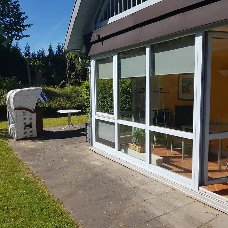 Апартаменты 7 Im Fischerhaus Wintergarten Und Terrasse Mit Strandkorb *