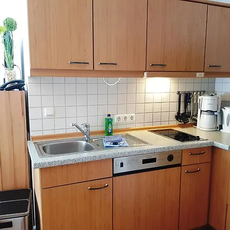 7 Im Fischerhaus Wintergarten Und Terrasse Mit Strandkorb Sellin (Rugen)